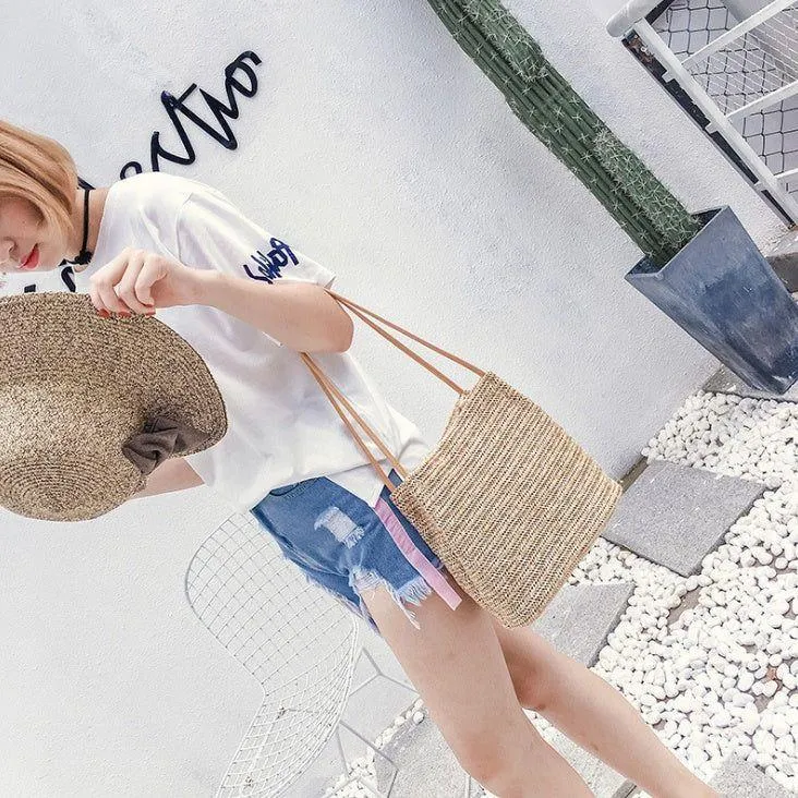 Angelika Bag - Lässige gewebte Strandtasche