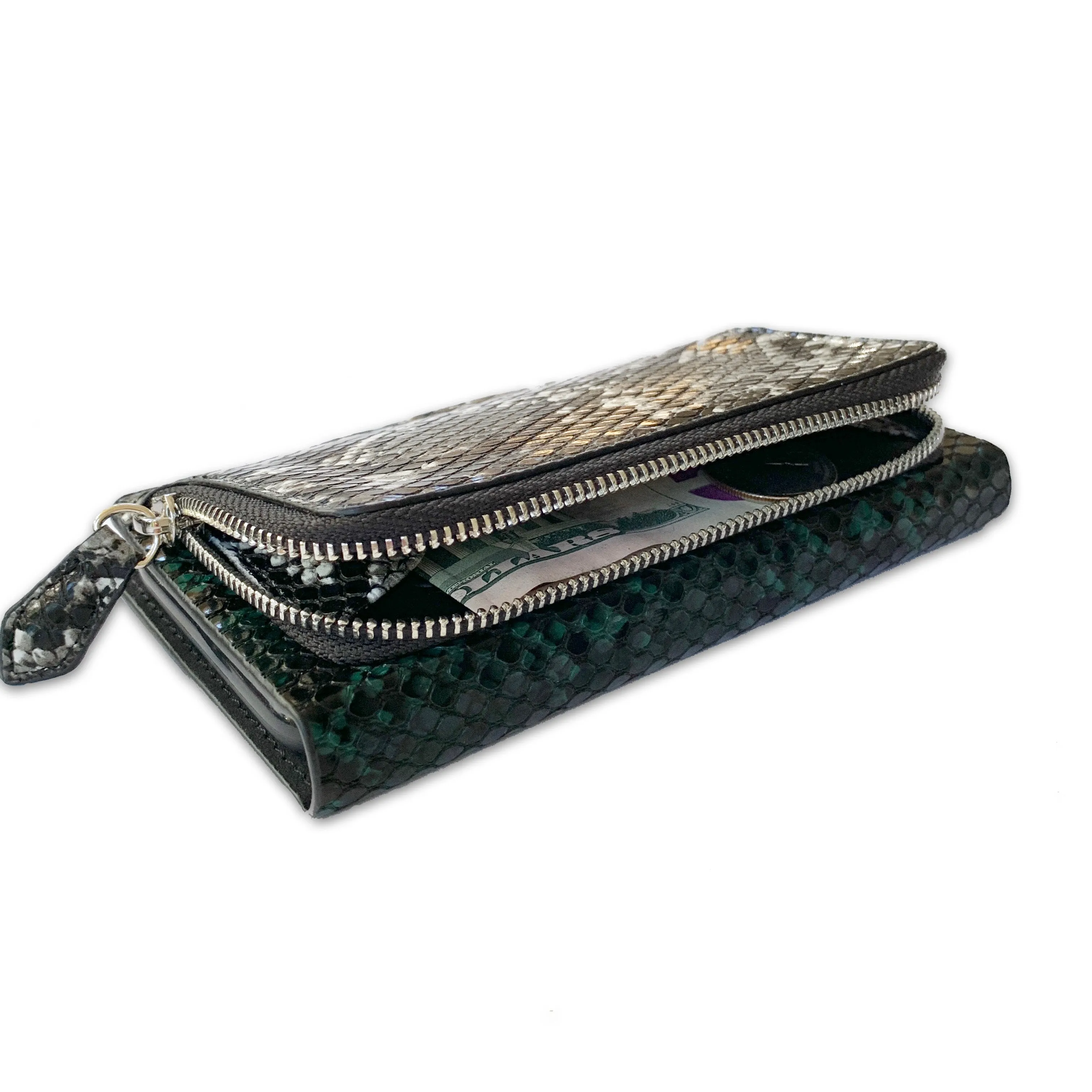 Snake Print Zip Wallet Case in Green