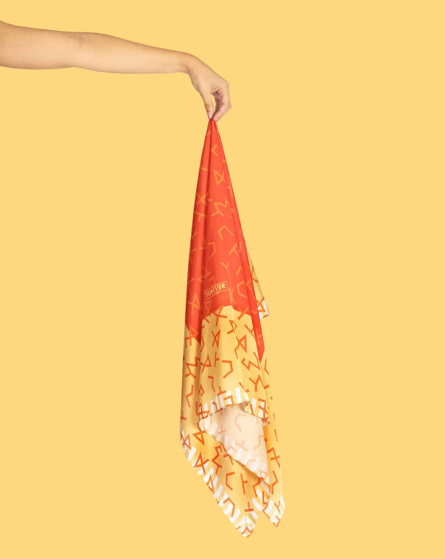 TATTOO BG L SCARF