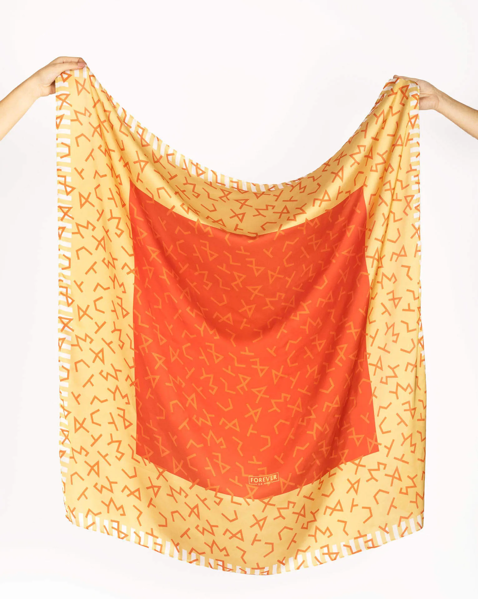 TATTOO BG L SCARF